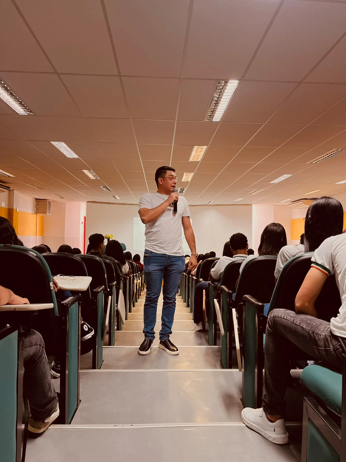 Palestra sobre direitos previdenciários